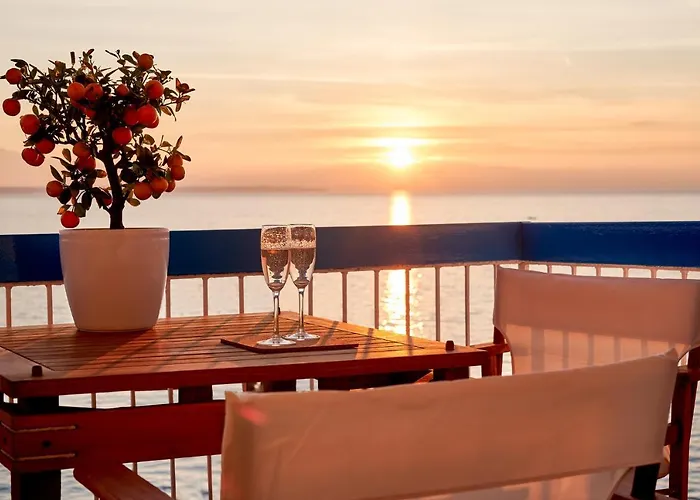 Seafront Luxury President Aegean Sunset * سالونيك